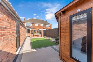 Photo 28- click for photo gallery